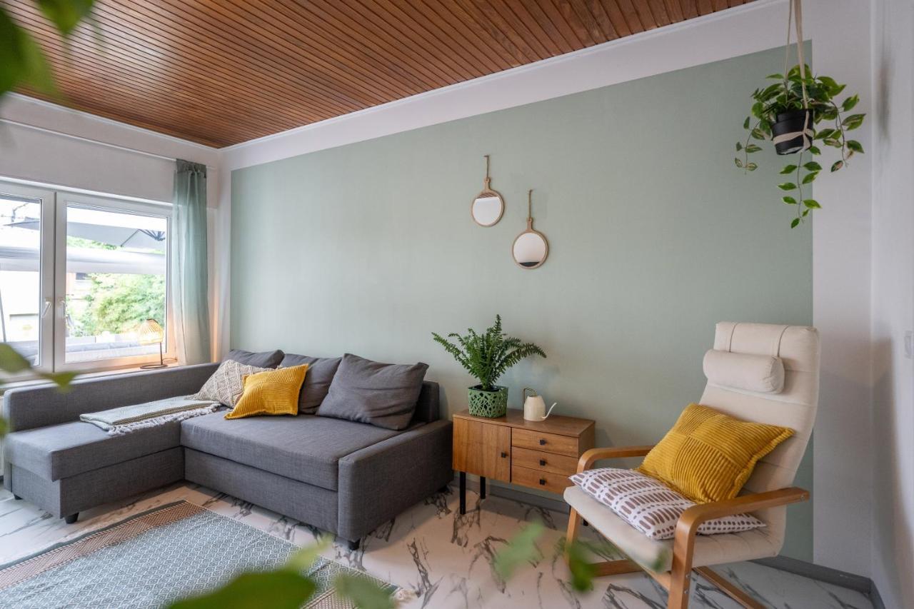 Wohlfuehlwohnung Mit 25 Qm Terrasse, Netflix Koblenz  Eksteriør bilde